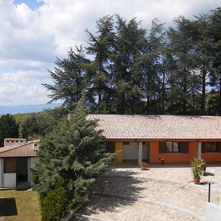 Agriturismo Usurtala Orani Eksteriør bilde