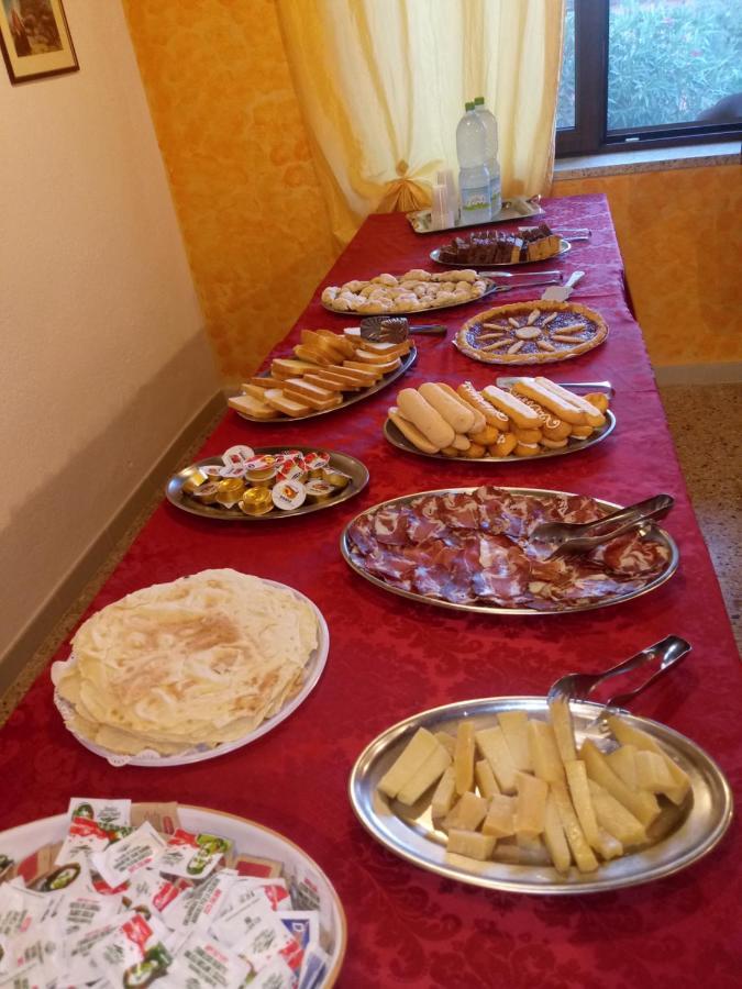 Agriturismo Usurtala Orani Eksteriør bilde