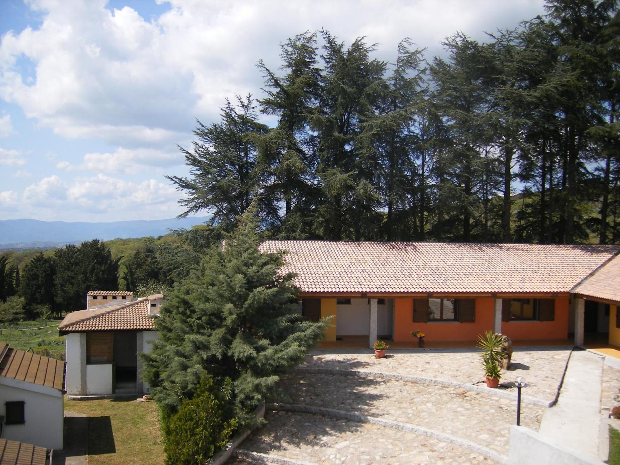 Agriturismo Usurtala Orani Eksteriør bilde
