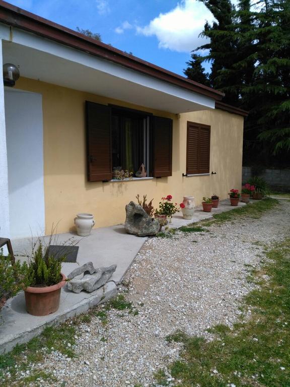 Agriturismo Usurtala Orani Eksteriør bilde