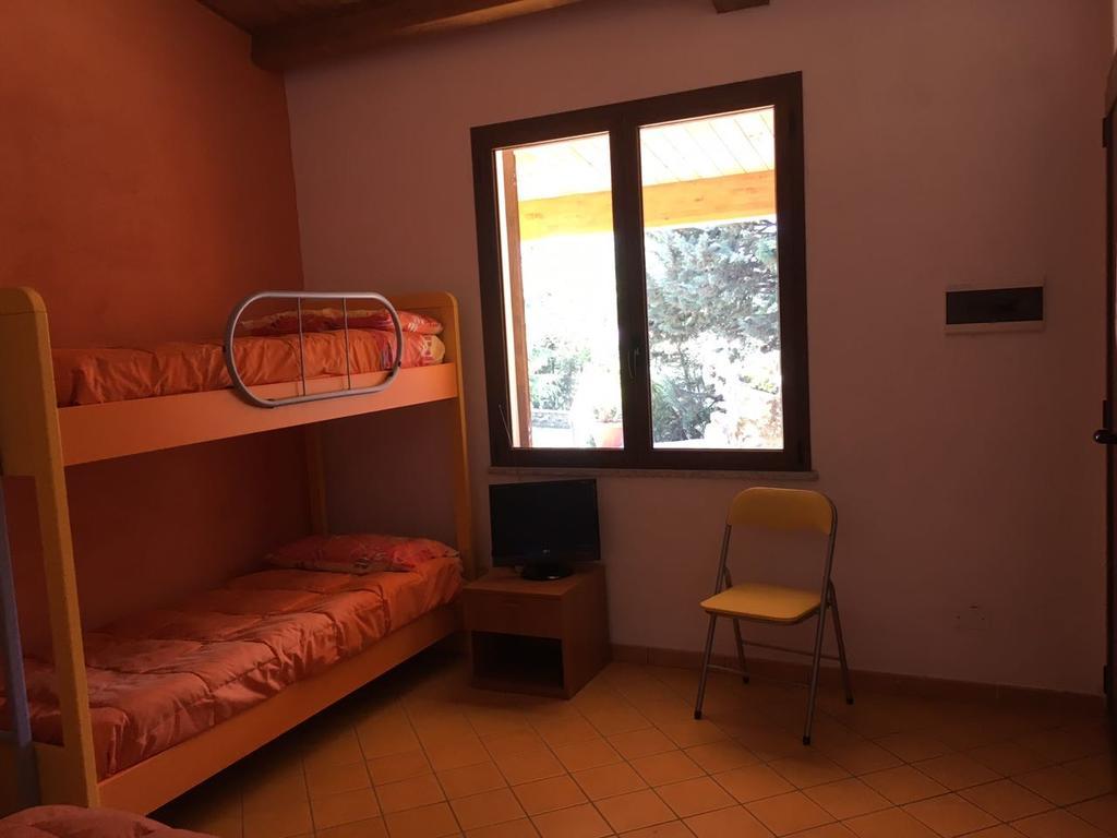 Agriturismo Usurtala Orani Eksteriør bilde