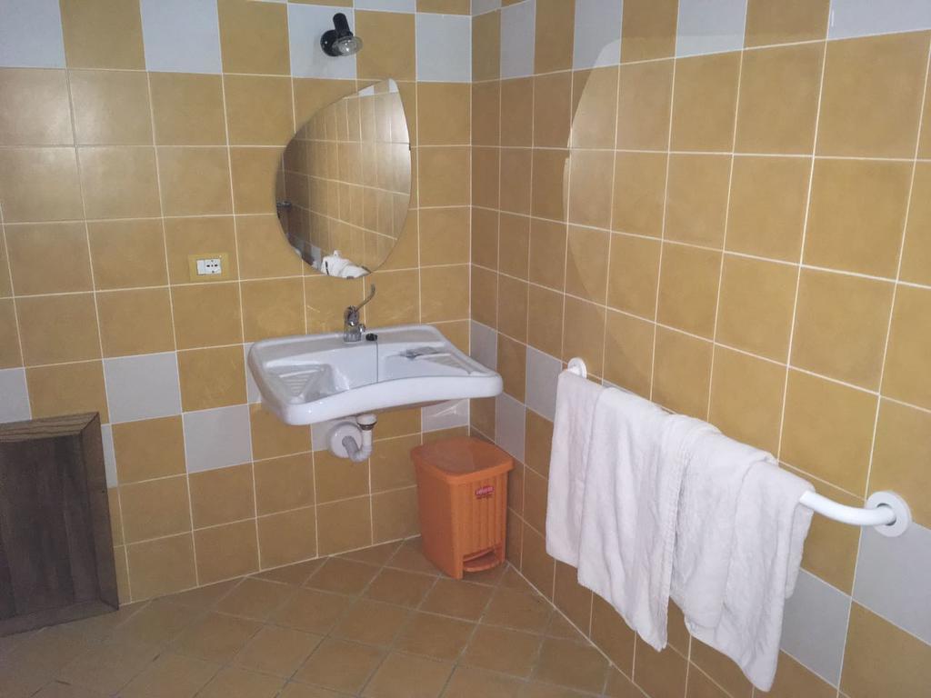 Agriturismo Usurtala Orani Eksteriør bilde
